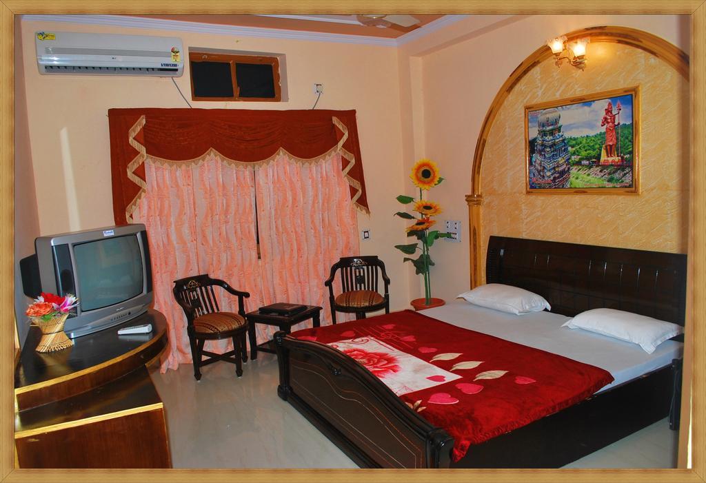 Rishabh Grand Castle Resort Rishīkesh Екстериор снимка